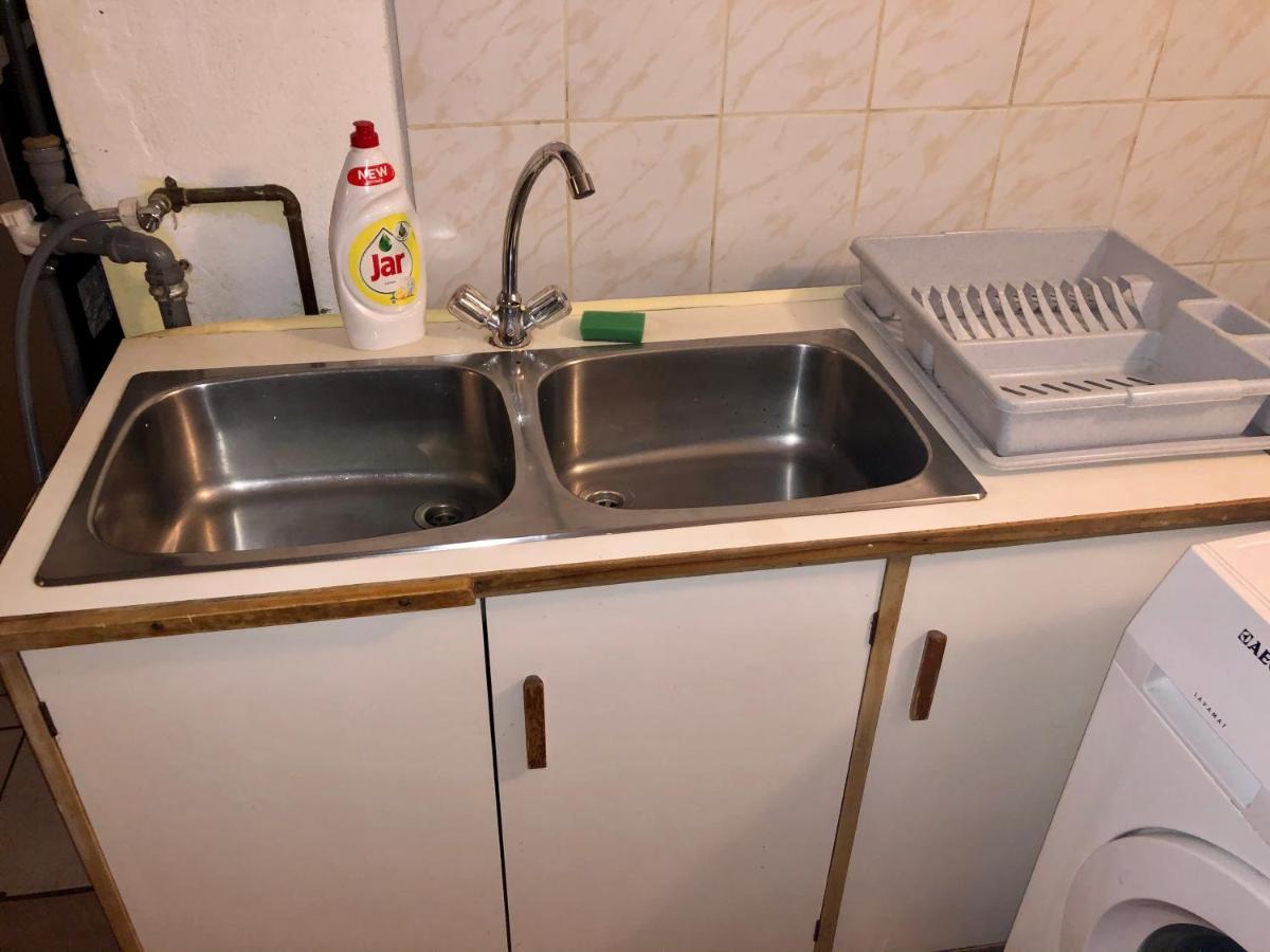 Whole Basement Former Pub3 For Bachelor / Bachelorette Party 布达佩斯 外观 照片