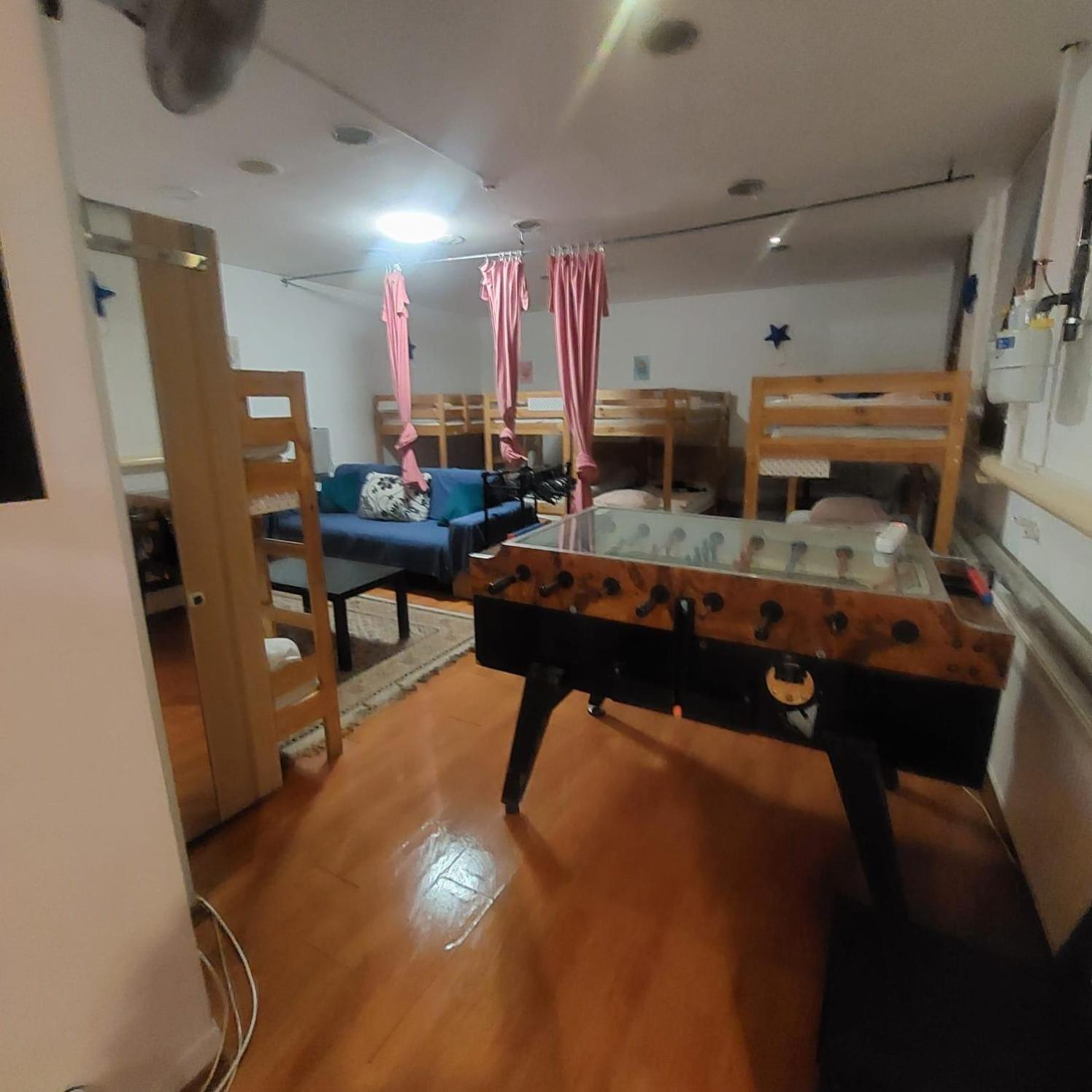 Whole Basement Former Pub3 For Bachelor / Bachelorette Party 布达佩斯 外观 照片