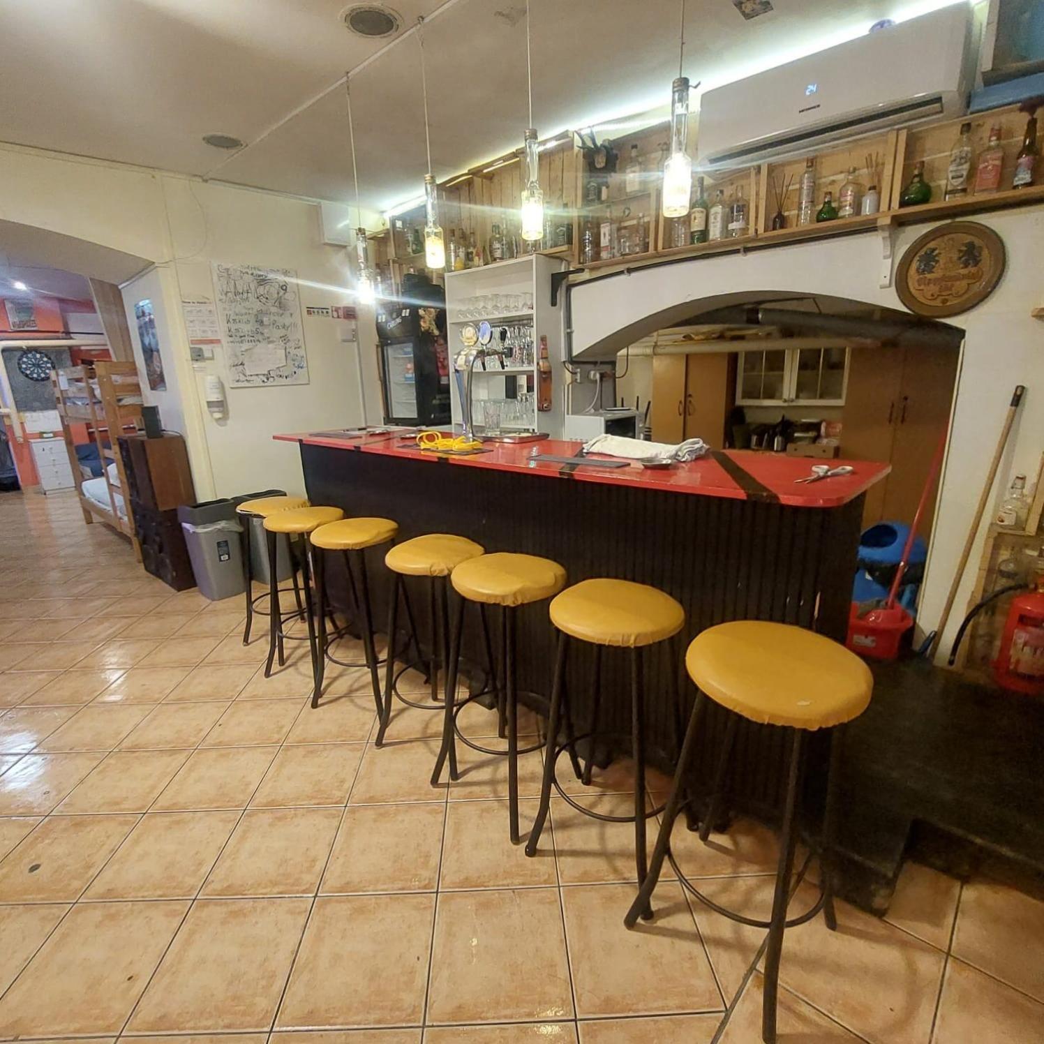 Whole Basement Former Pub3 For Bachelor / Bachelorette Party 布达佩斯 外观 照片